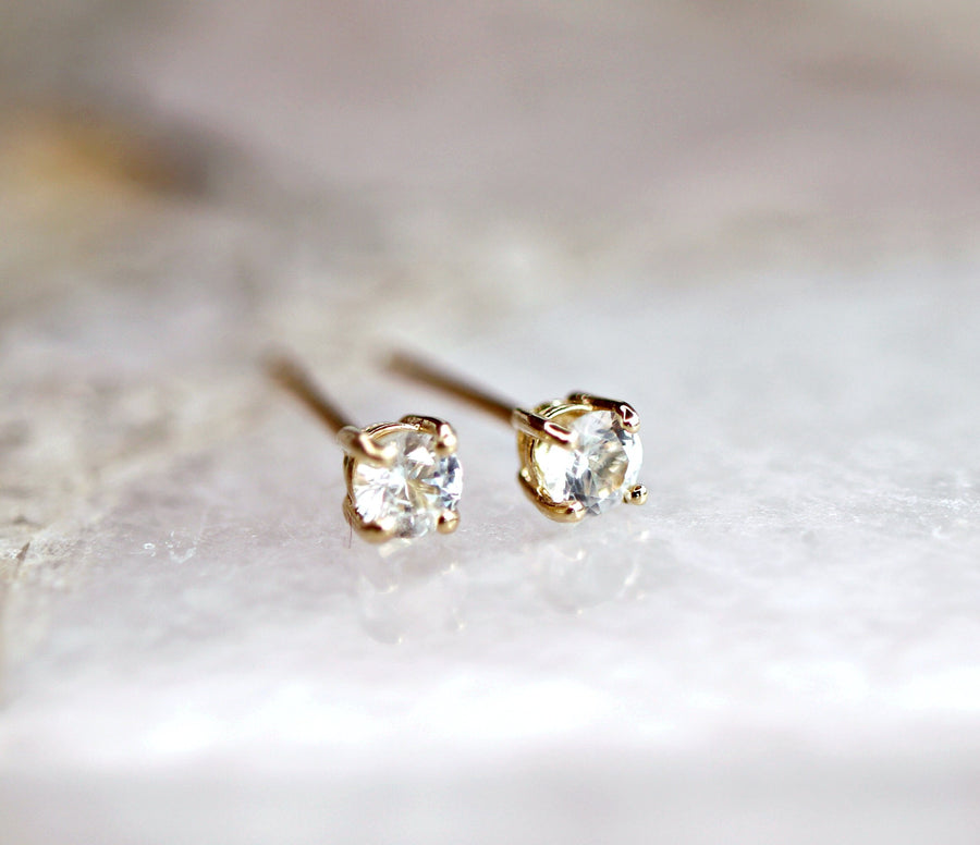 14k Gold White Sapphire Earrings, Minimalist Earrings, White Sapphire Bridal Earrings