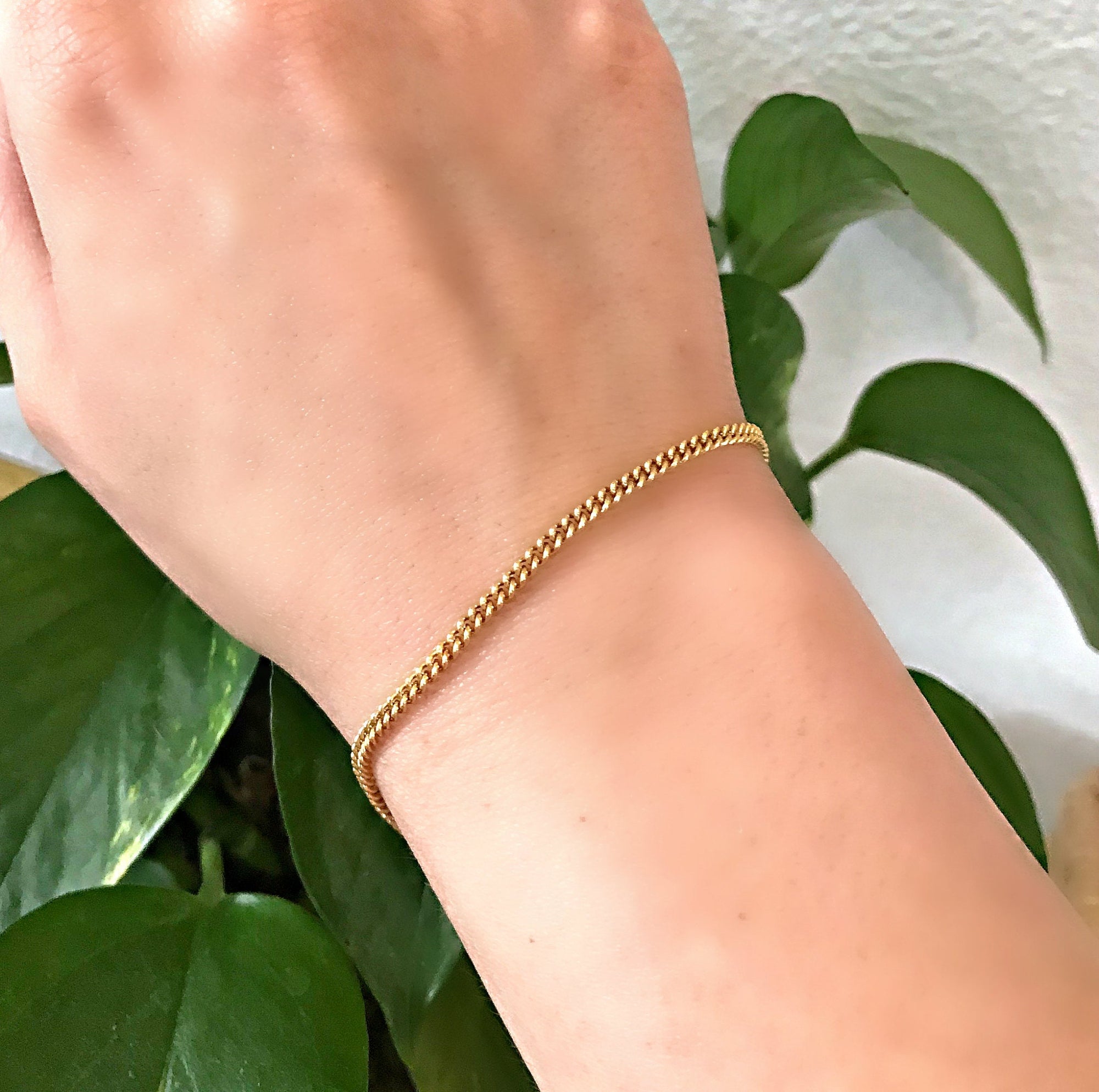 Gold Curb Chain Bracelet