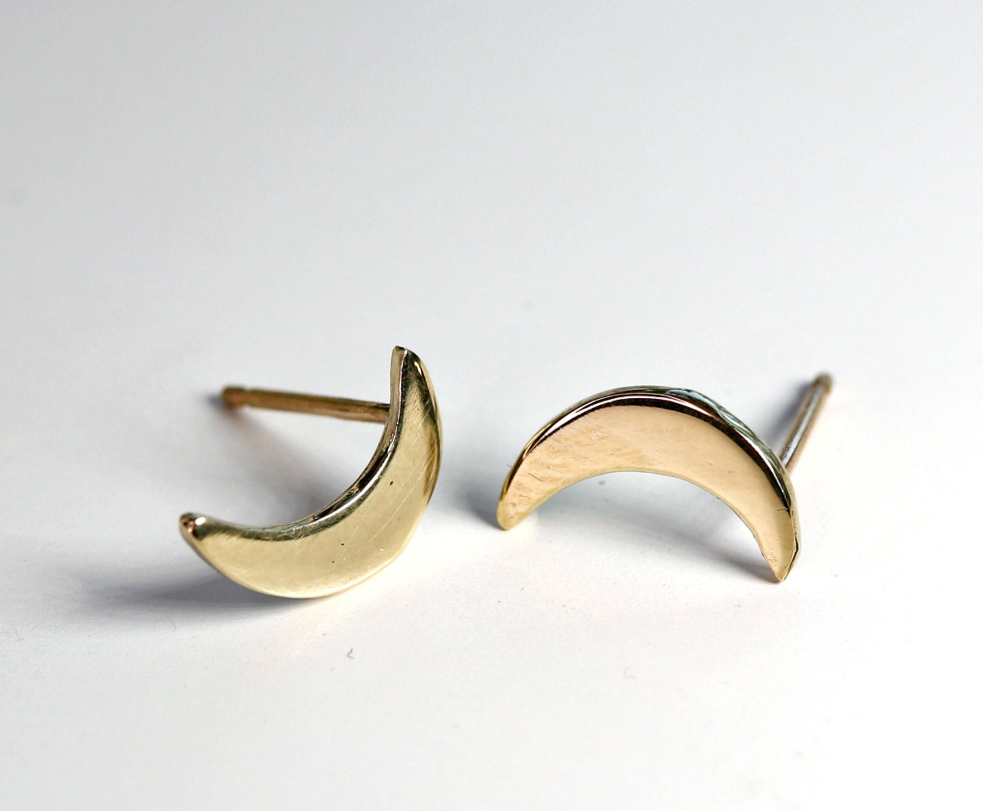 14k Solid Gold Crescent Moon Earrings, Moon Stud Earrings