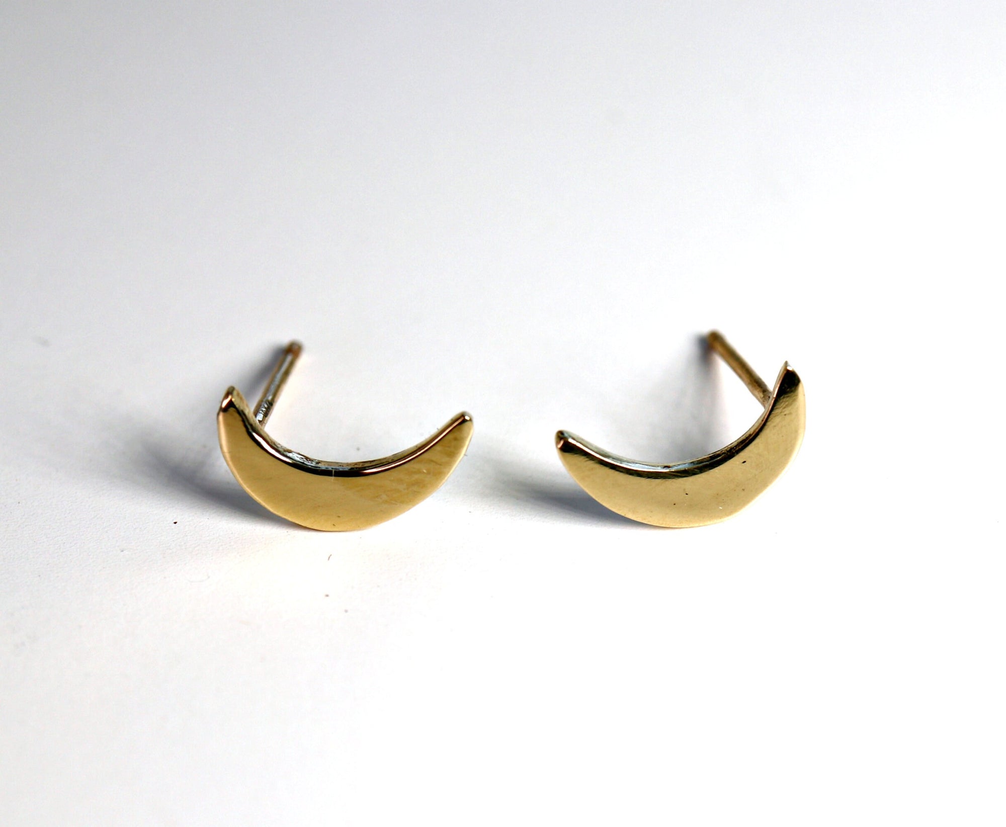 14k Solid Gold Crescent Moon Earrings, Moon Stud Earrings