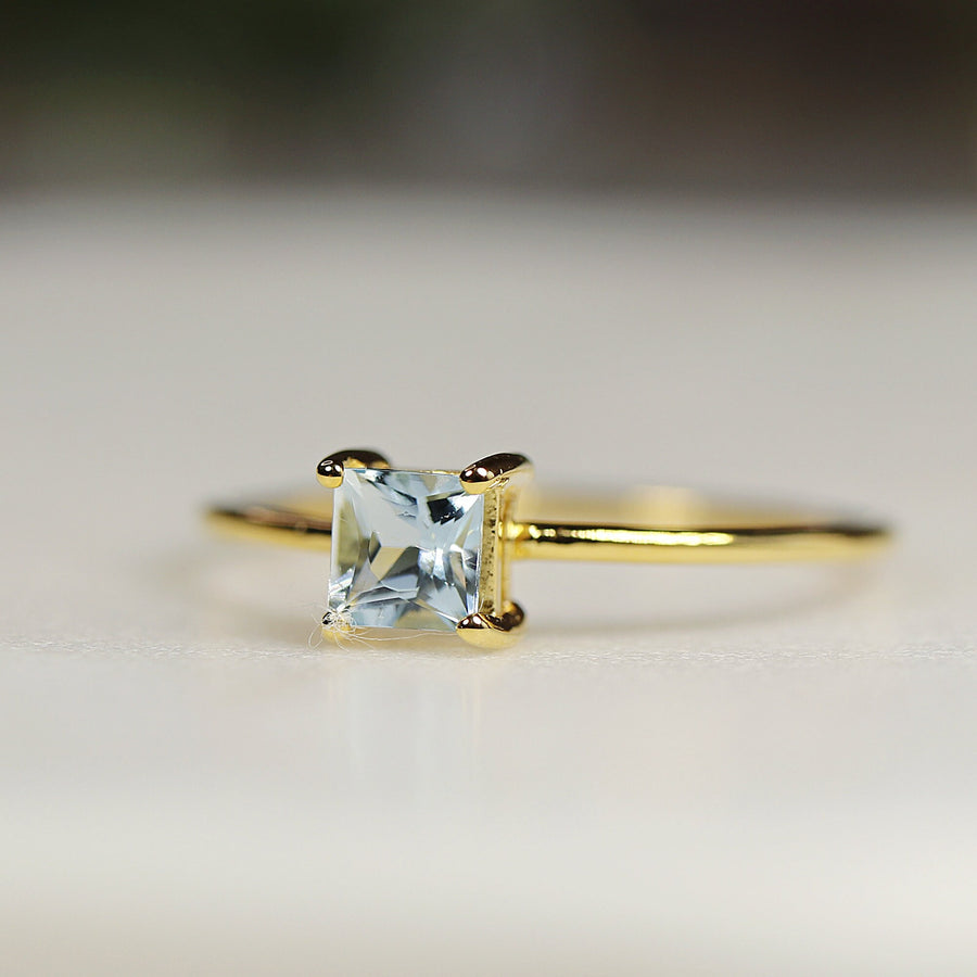 14k Gold Square Princess Aquamarine Ring