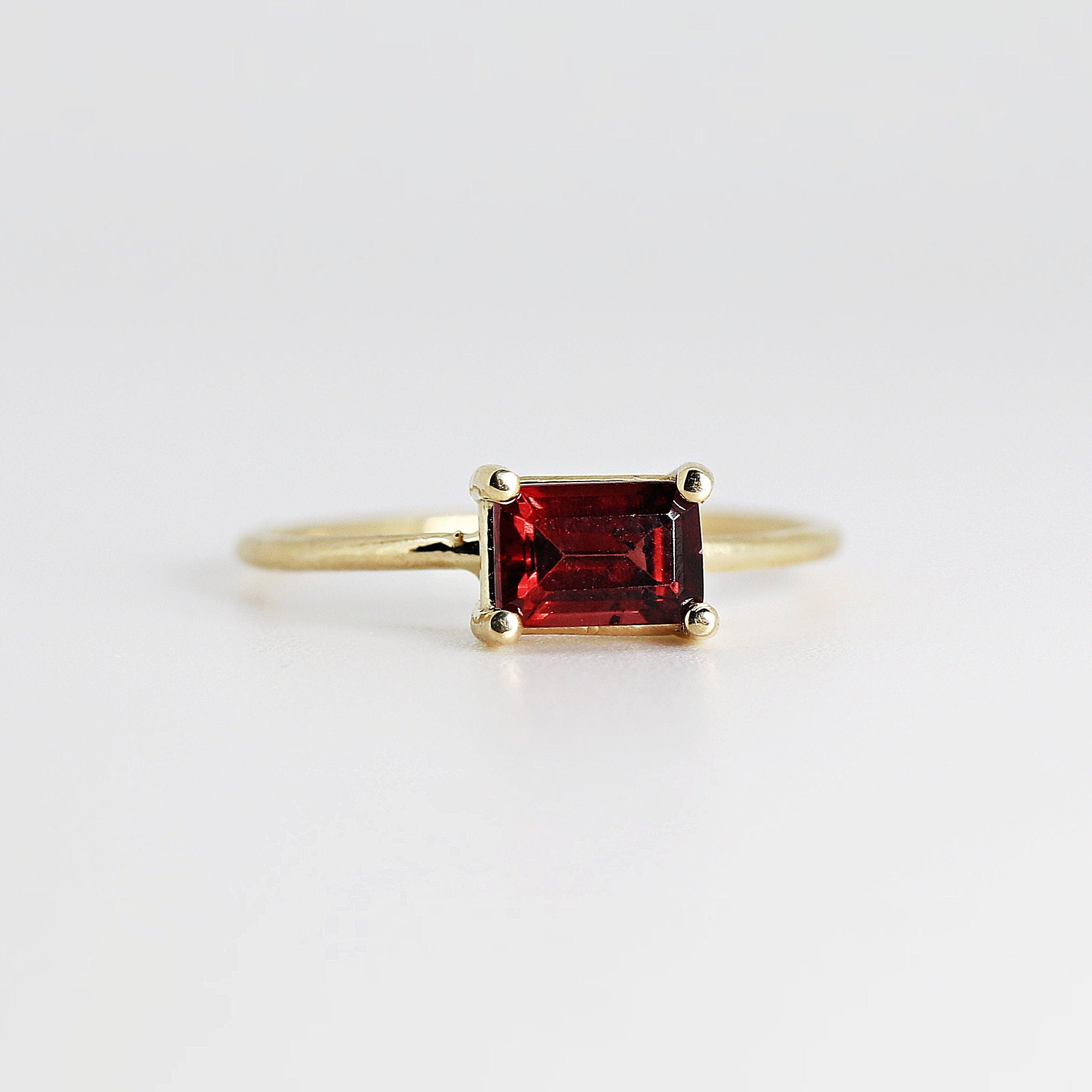 14k Gold East West Garnet Ring