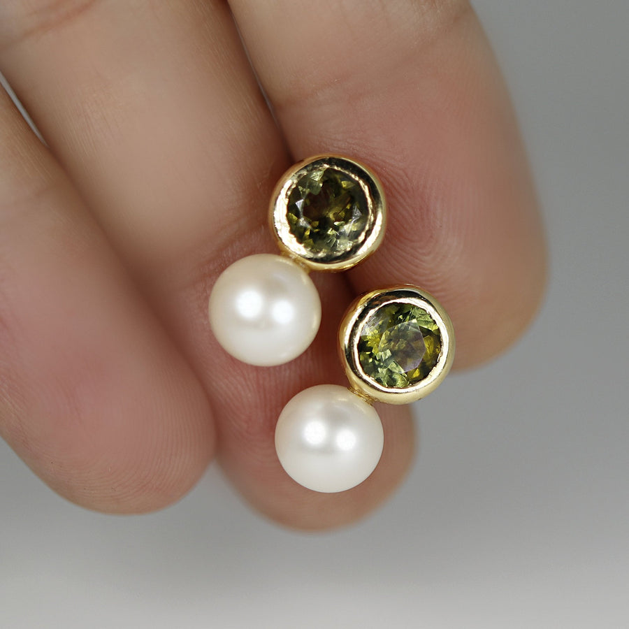 Pearl and Green Tourmaline Earrings 18k Solid Gold