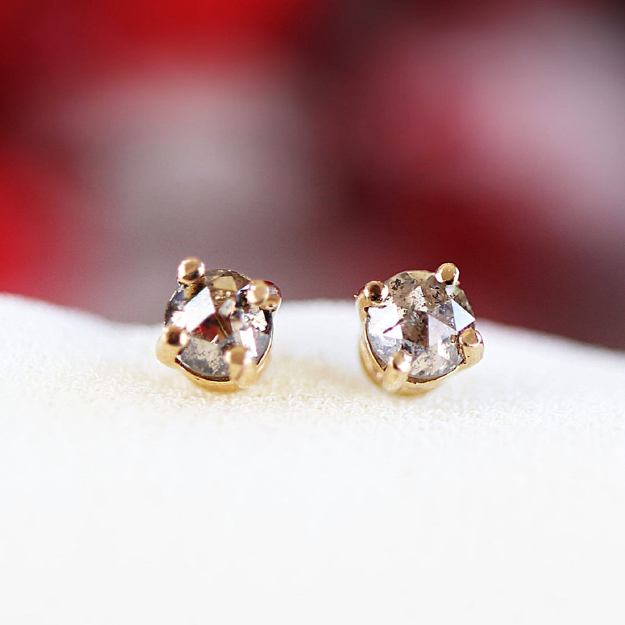 Champagne diamond studs Clearance