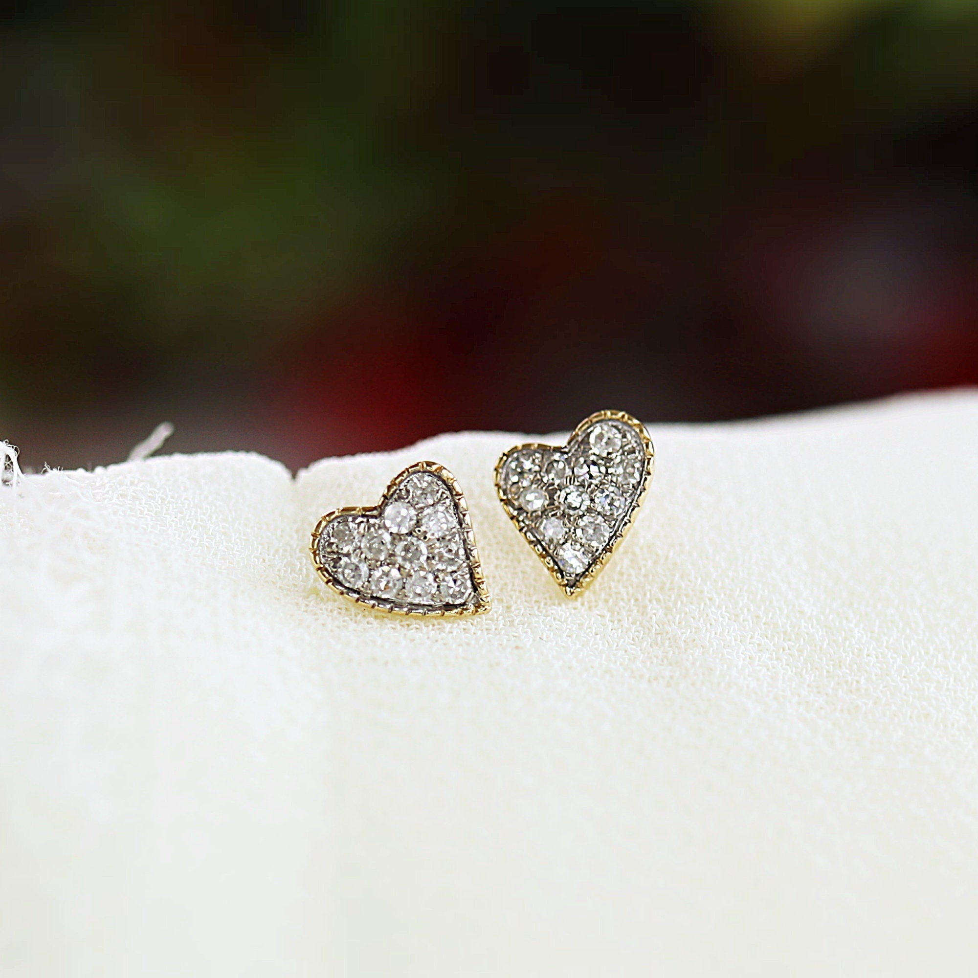 Cute Diamond Heart Earrings, 14k Solid Gold Diamond Screw Studs, Christmas Gift, Dainty Heart Studs, Minimalist Studs Earrings, Single/Pair