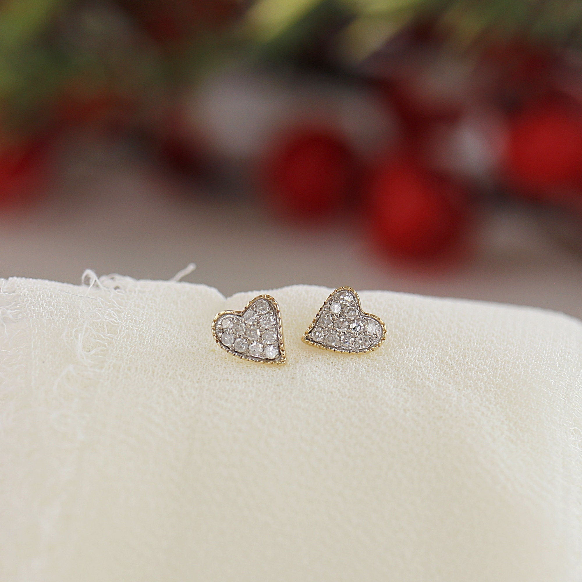 Cute Diamond Heart Earrings, 14k Solid Gold Diamond Screw Studs, Christmas Gift, Dainty Heart Studs, Minimalist Studs Earrings, Single/Pair