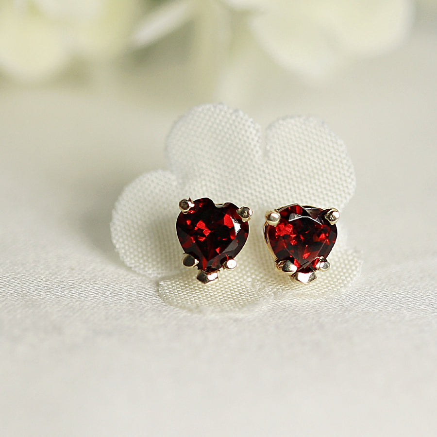 Garnet Heart Stud Earrings 14k Gold, Heart Garnet Earrings