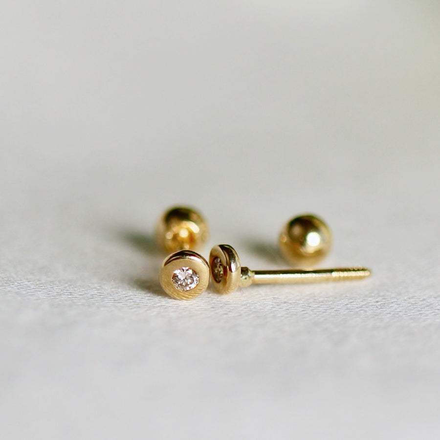 Diamond Stud Earrings, Tiny Cartilage Stud Earrings 14k Gold, Dainty Gold Screw Back Earrings, Minimalist Piercing Earrings