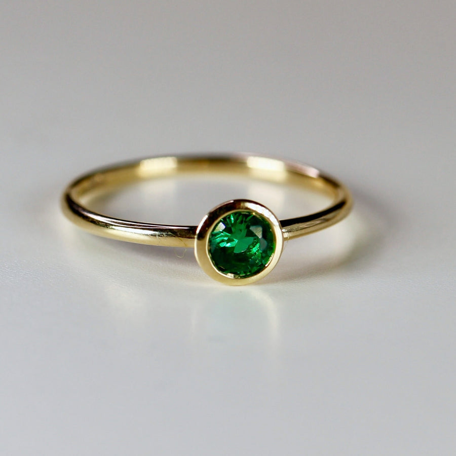 14k Gold Emerald Ring, Stacking Minimalist Gemstone Ring, Green Gemstone Ring, Gold Birthstone Stacking Ring May Birthstone