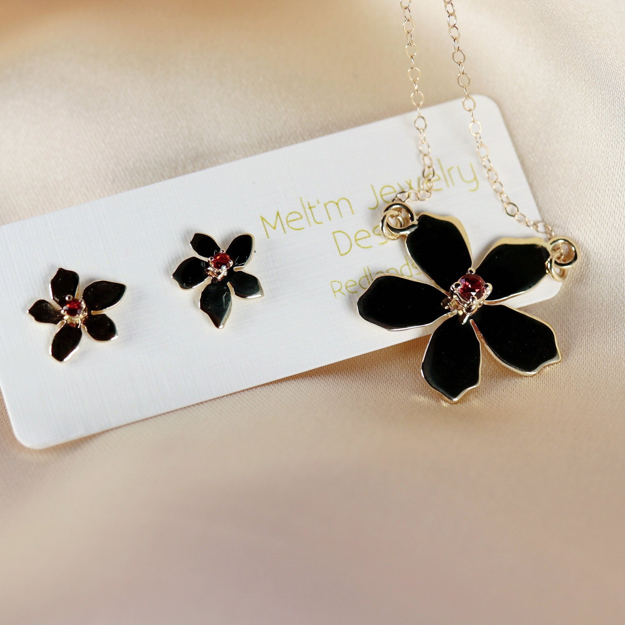 Sakura Necklace 14k Solid Gold, Cherry Blossom Charm Pendant, Floral Garnet Necklace, Flower Jewelry, Nature Inspired, Nature Lover Gift